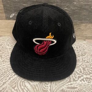 New Era 59FIFTY Miami Heat Corduroy Fitted Hat Sz 7 7/8 Black NBA Letterman pin
